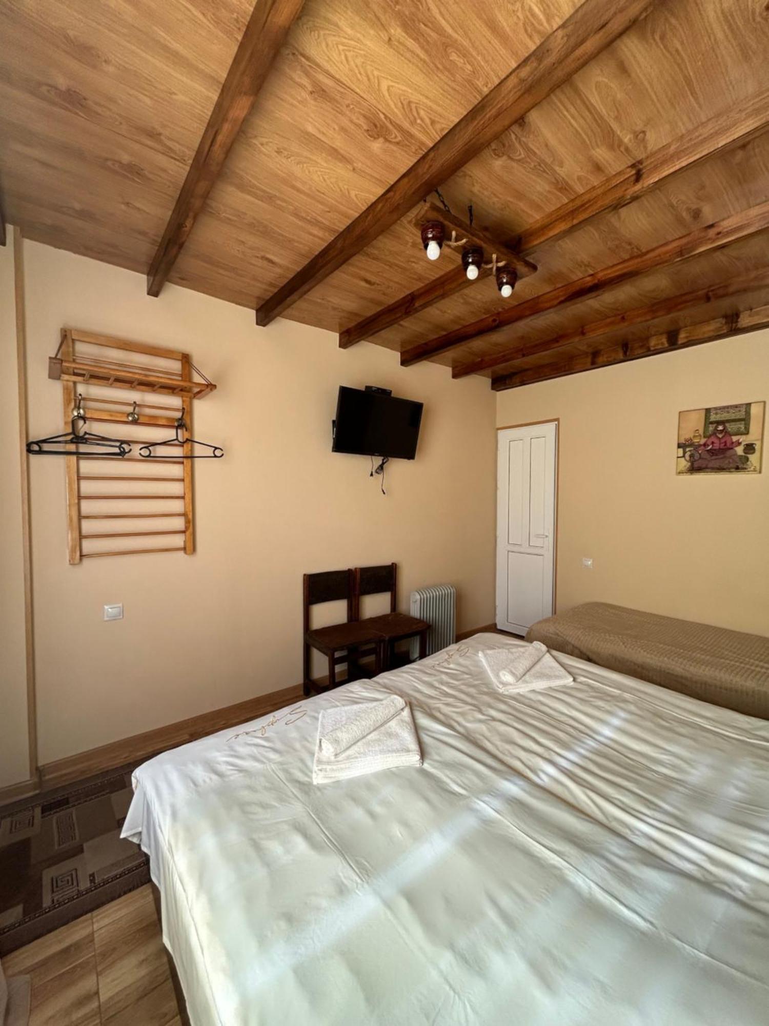 Mardoyan'S Guest House Gavar Exterior photo